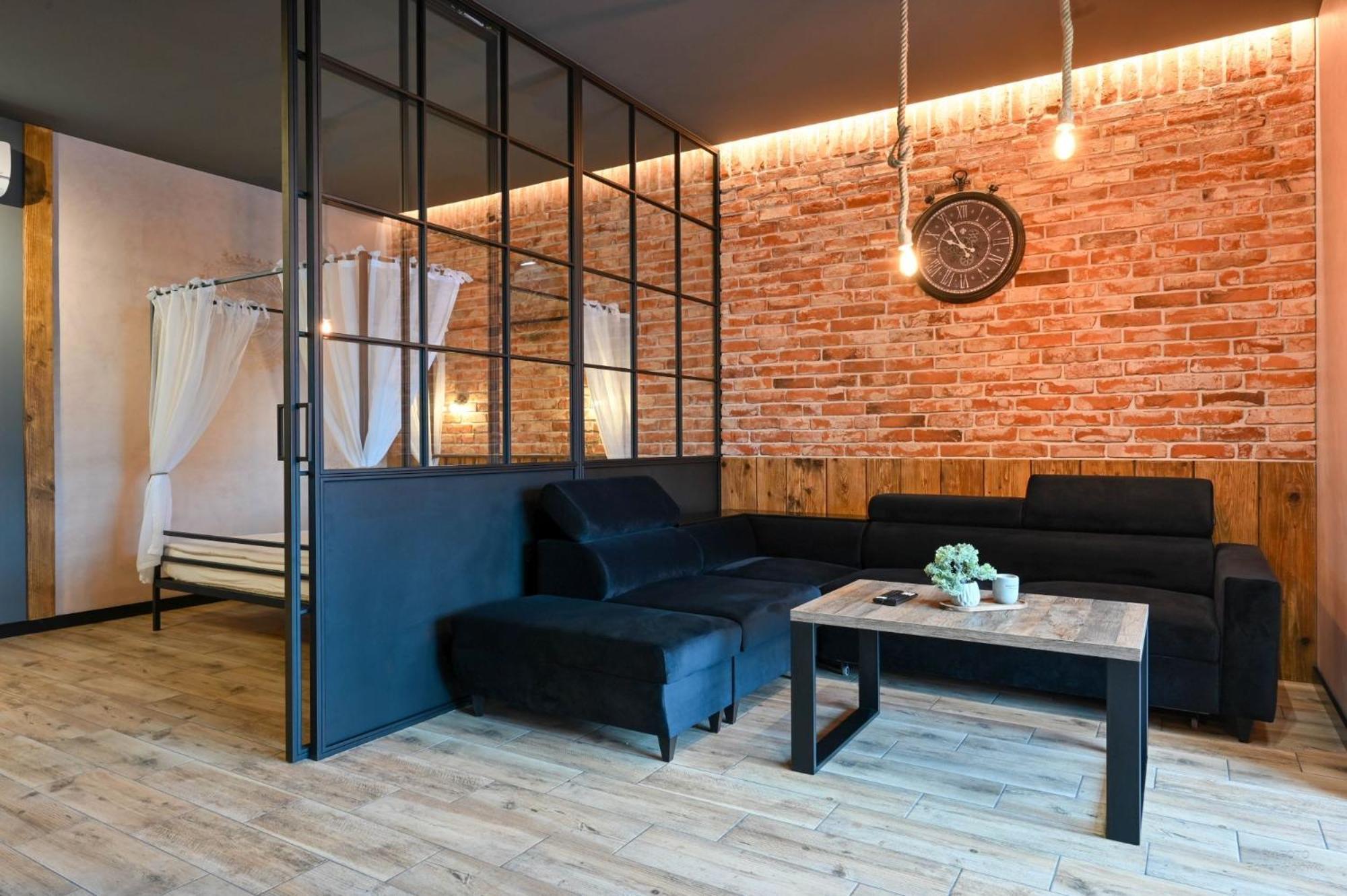 Aparthotel Mamma Mia - Oswiecim Dış mekan fotoğraf