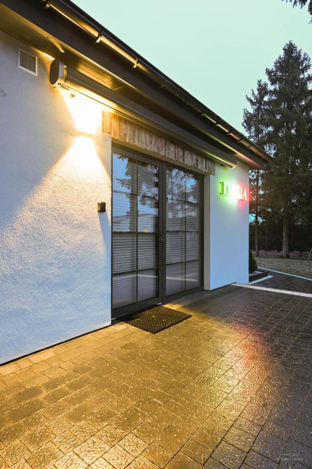Aparthotel Mamma Mia - Oswiecim Dış mekan fotoğraf