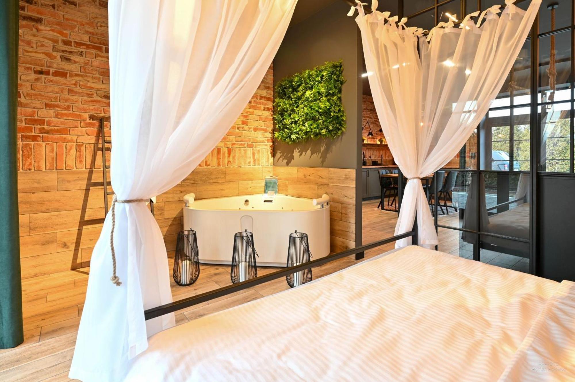 Aparthotel Mamma Mia - Oswiecim Dış mekan fotoğraf